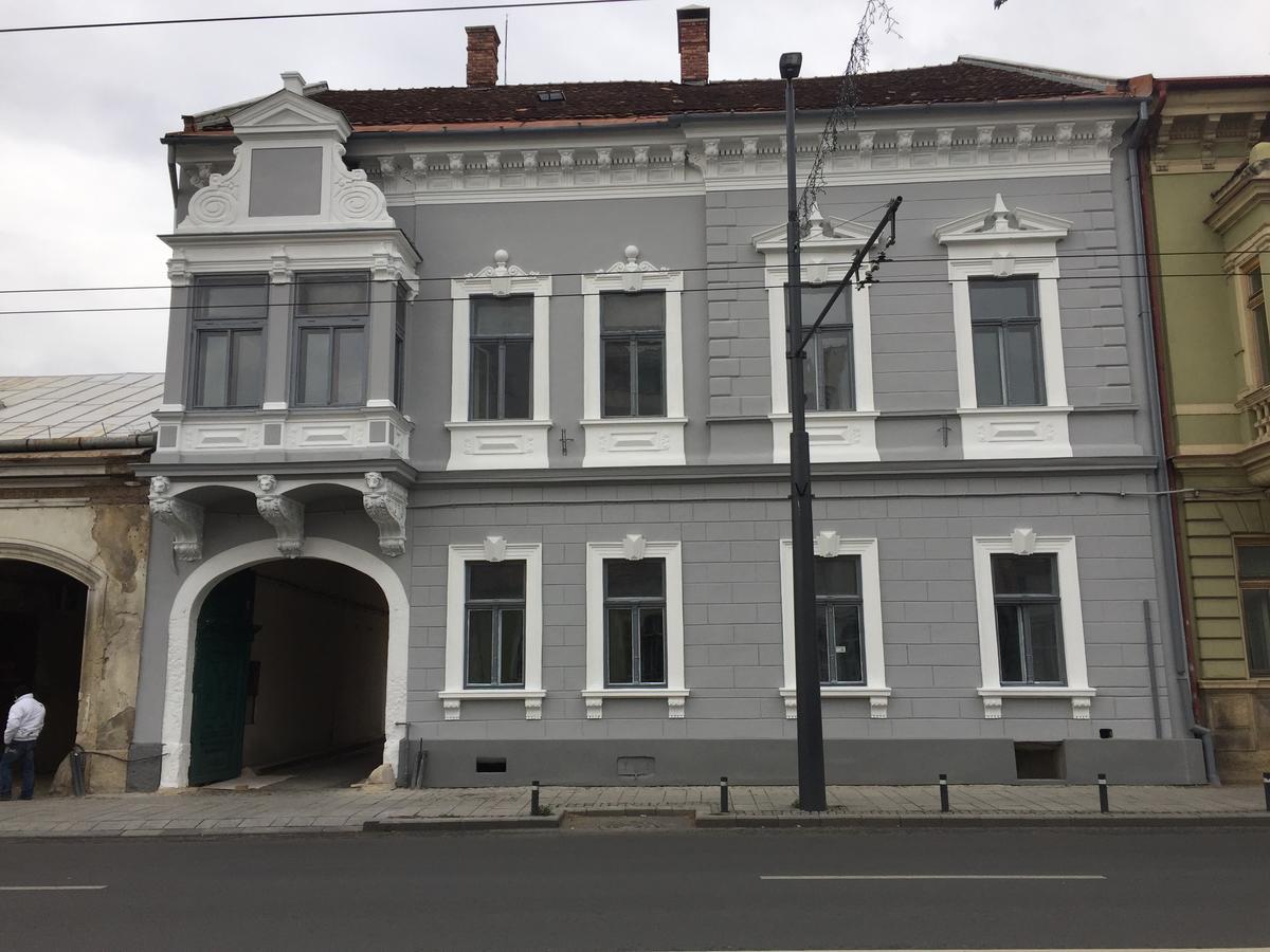 Mansion Josephina Lejlighed Cluj-Napoca Eksteriør billede