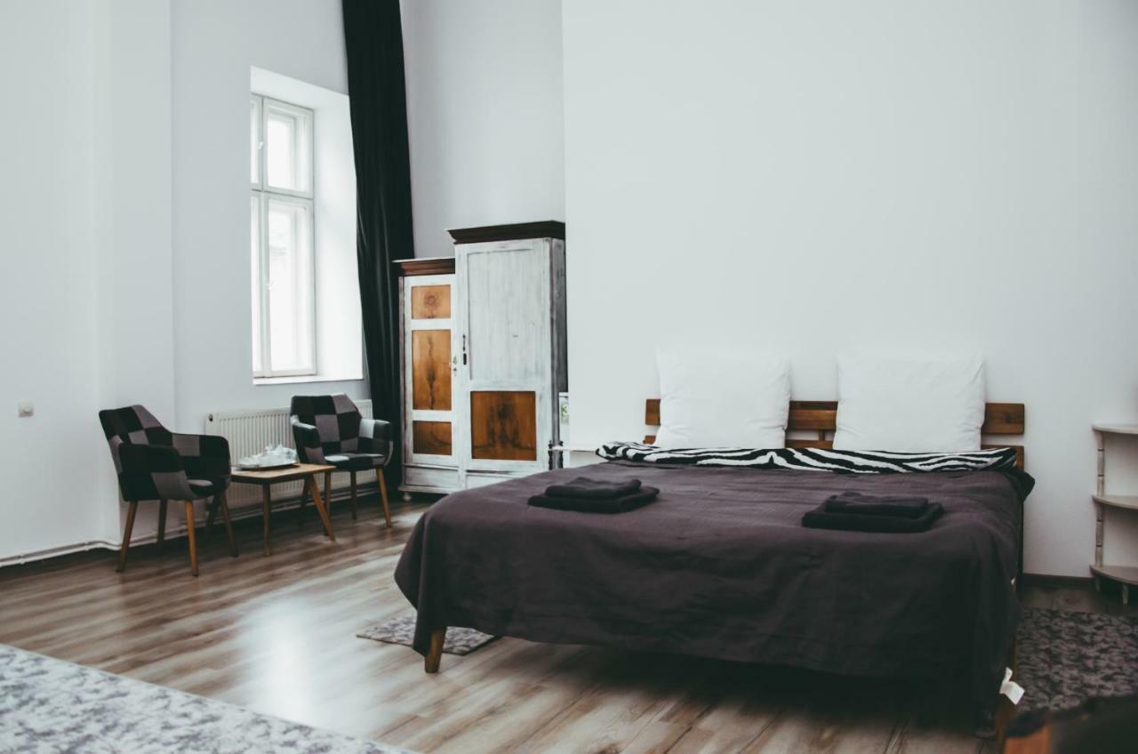 Mansion Josephina Lejlighed Cluj-Napoca Eksteriør billede