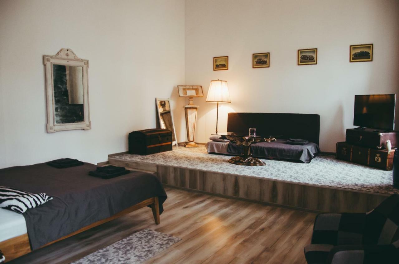 Mansion Josephina Lejlighed Cluj-Napoca Eksteriør billede